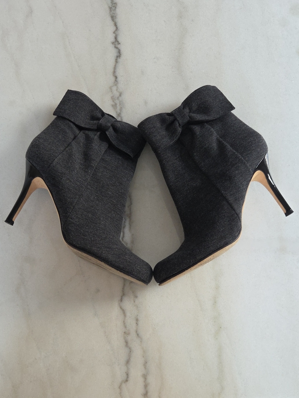 kate spade Dark Gray Bow Ankle Booties Size 8